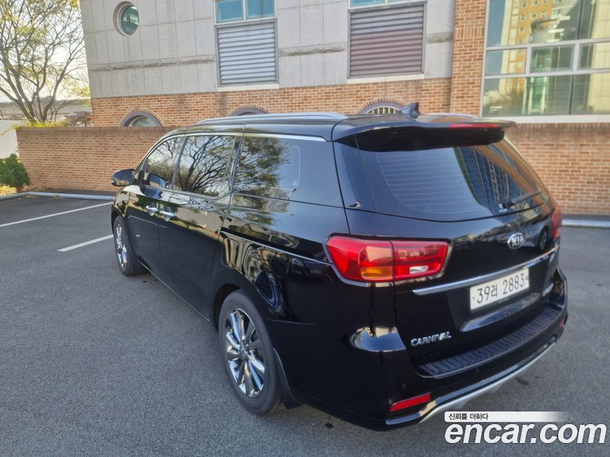 Kia Canival 2019