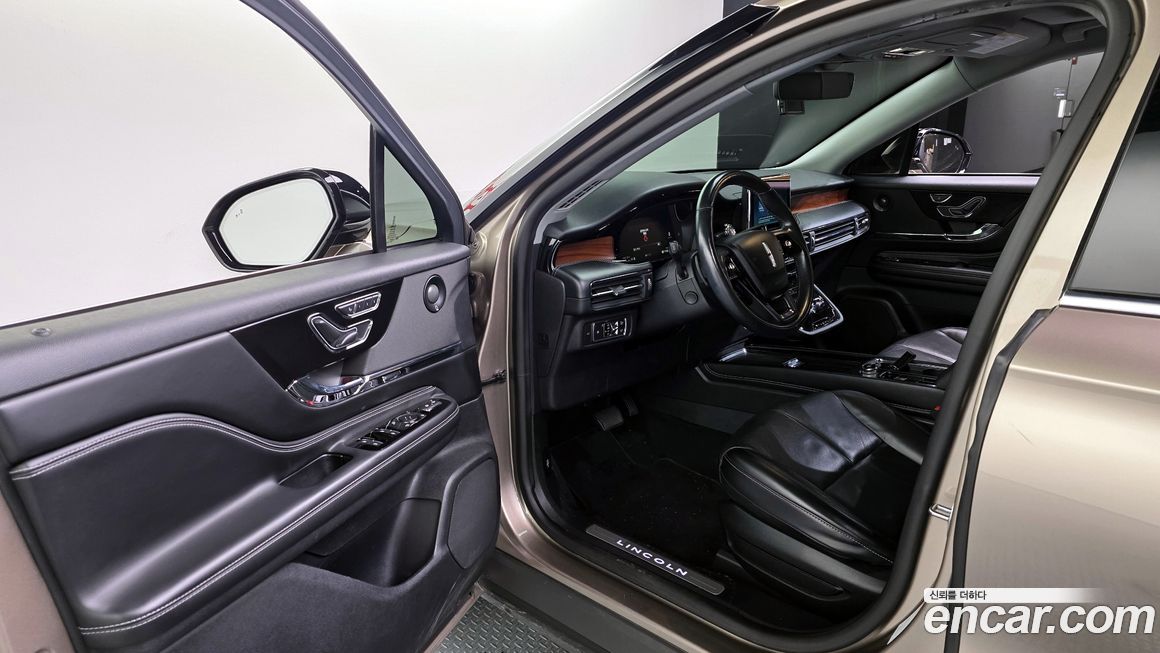 Lincoln Corsair 2020