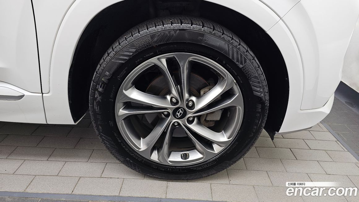 Hyundai Santafe 2020