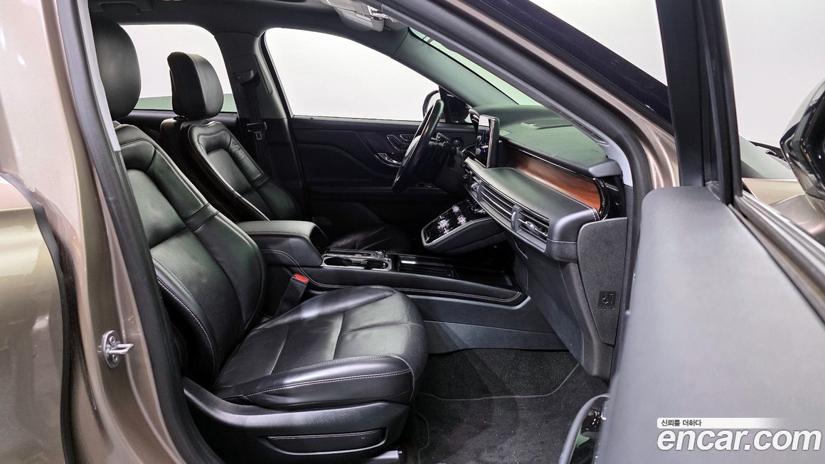 Lincoln Corsair 2020