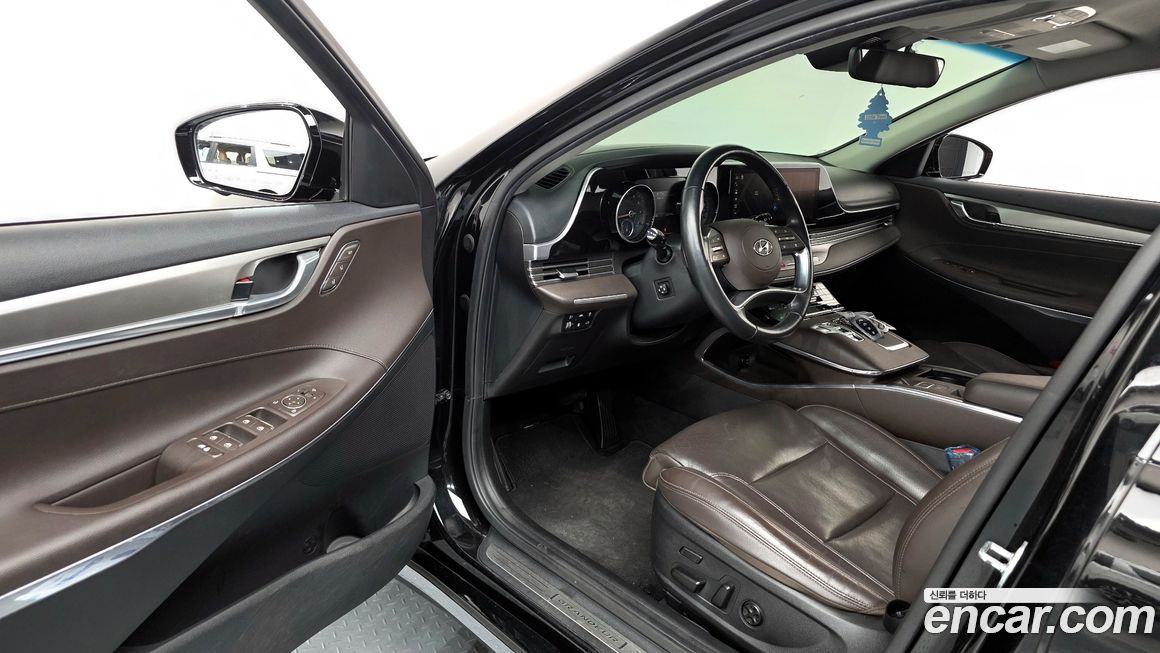 Hyundai Grandeur 2021