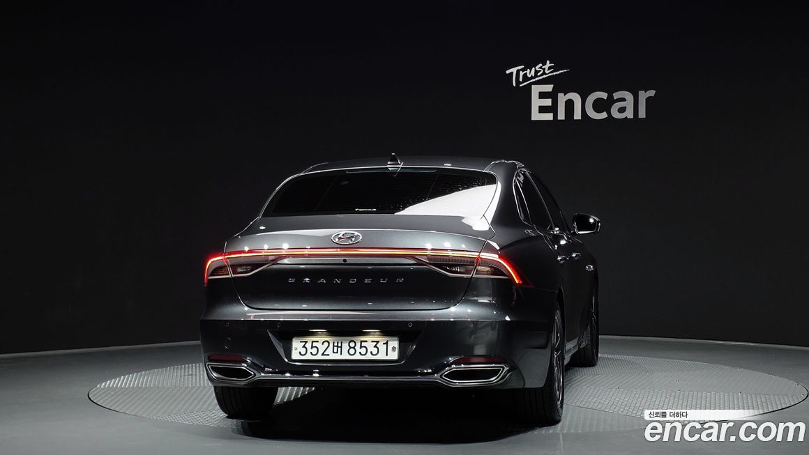 Hyundai Grandeur 2020