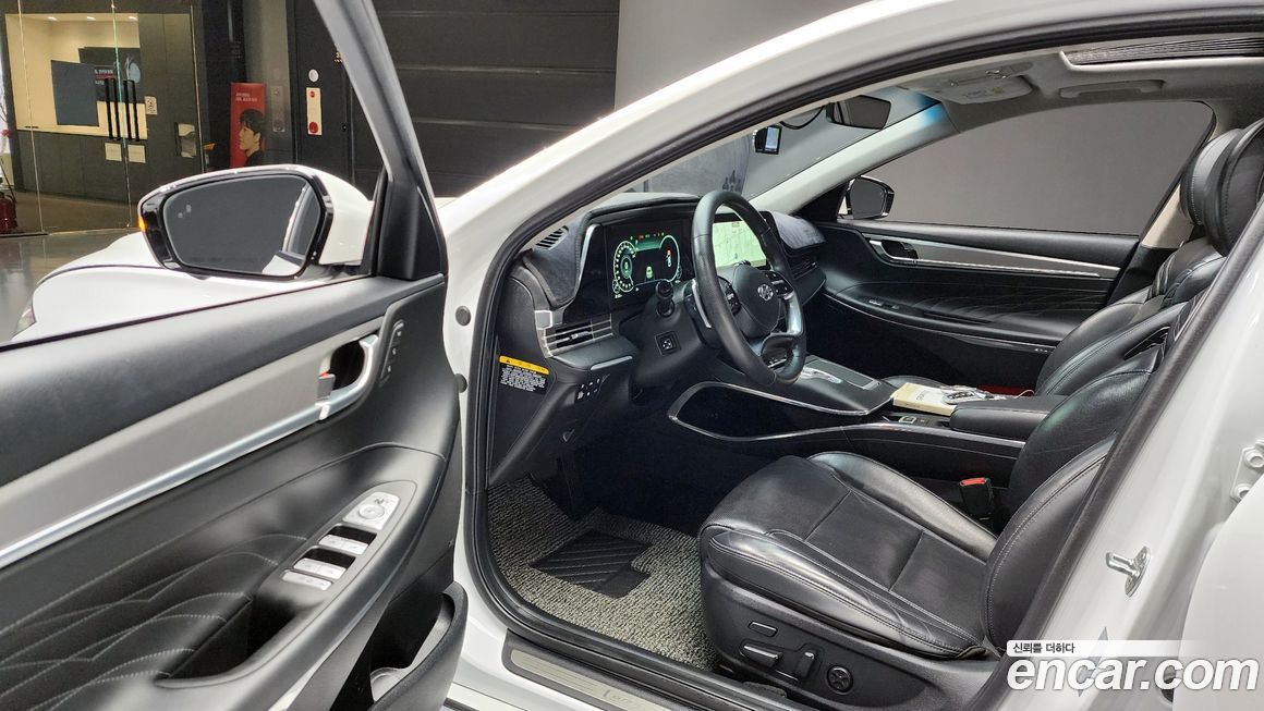 Hyundai Grandeur 2020