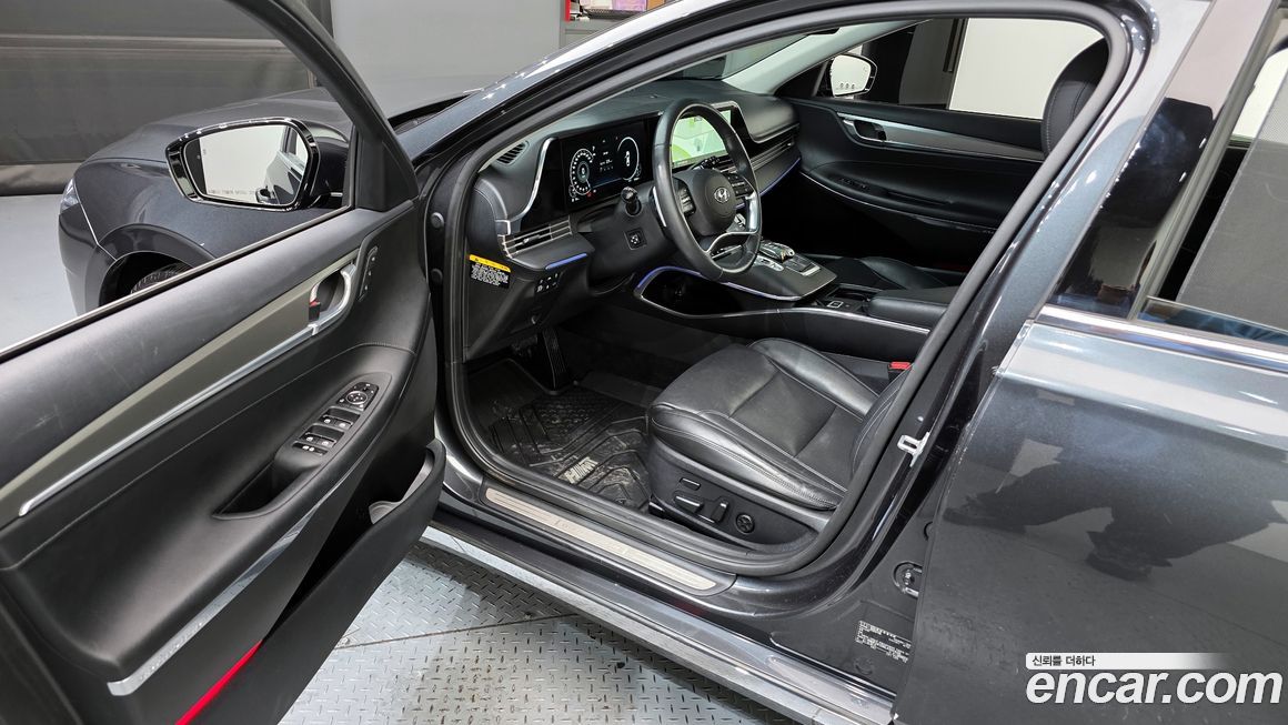 Hyundai Grandeur 2020