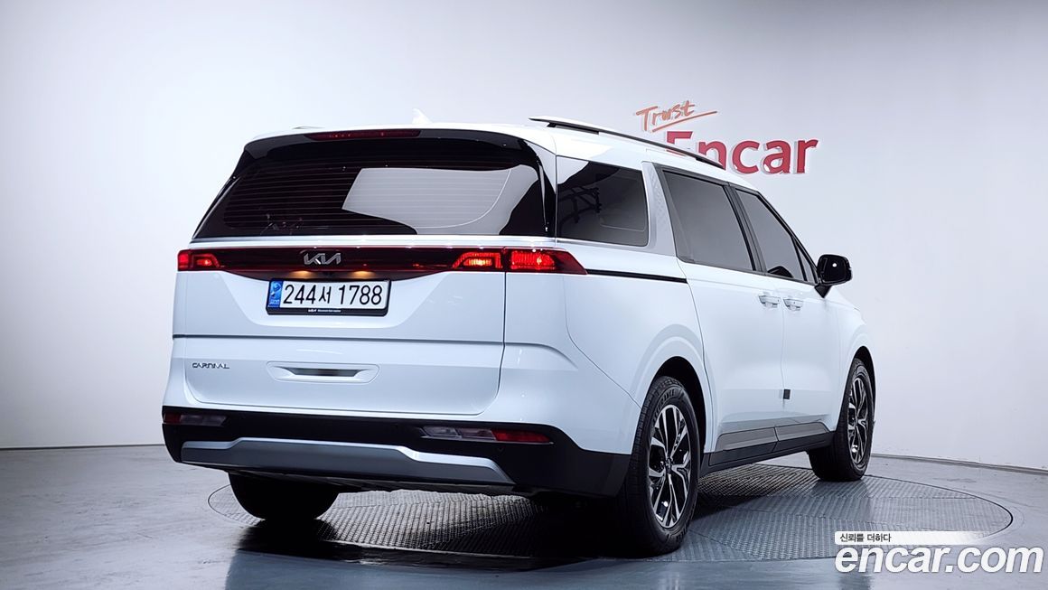 Kia Canival 2023