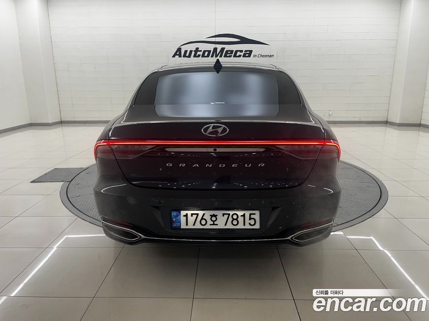 Hyundai Grandeur 2022