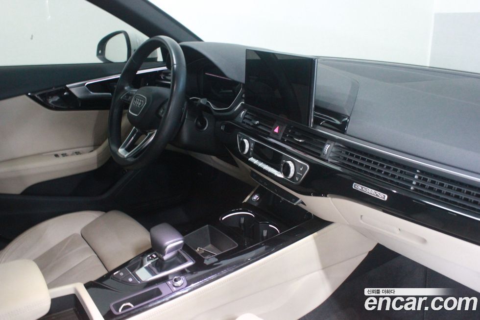 Audi A4 2021