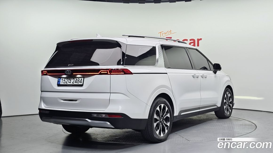 Kia Canival 2021