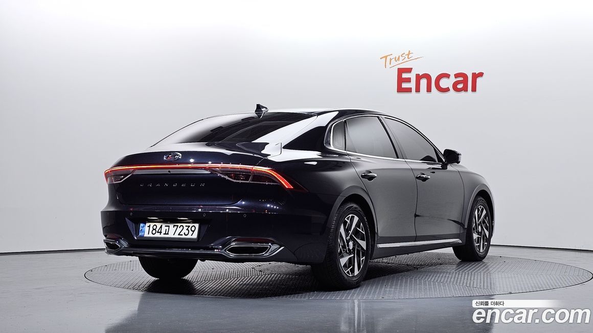 Hyundai Grandeur 2022