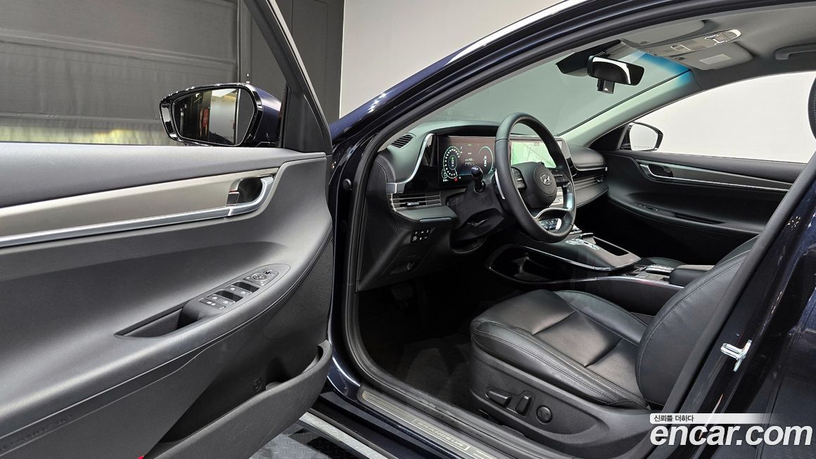 Hyundai Grandeur 2022