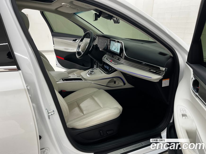 Hyundai Grandeur 2022