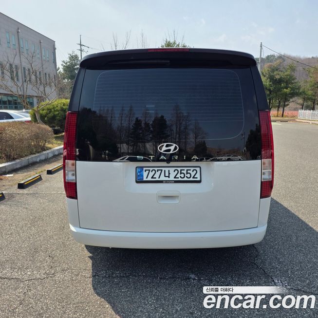 Hyundai Staria 2025