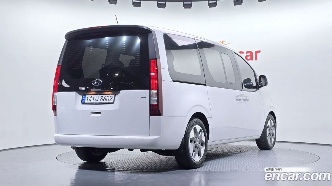 Hyundai Staria 2023