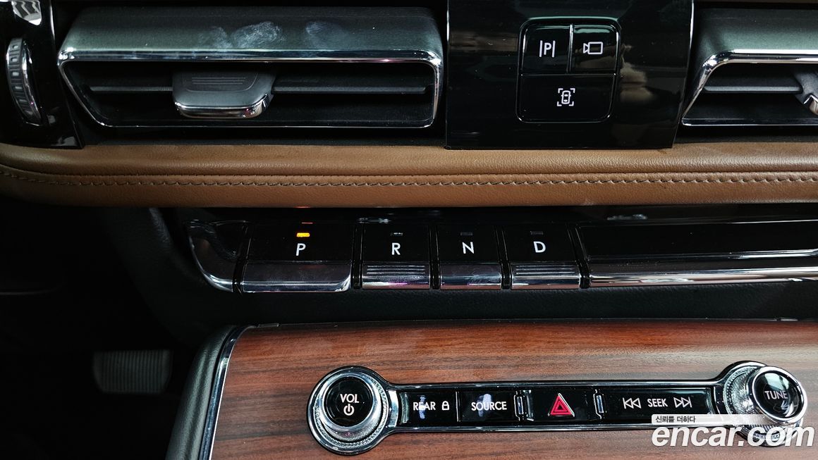 Lincoln Aviator 2021