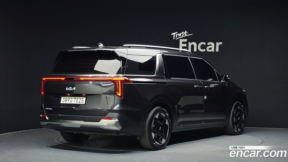 Kia Canival 2024