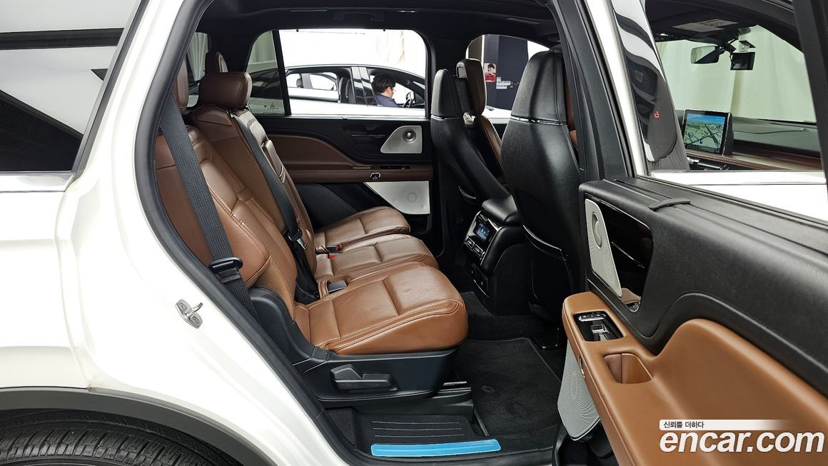 Lincoln Aviator 2021