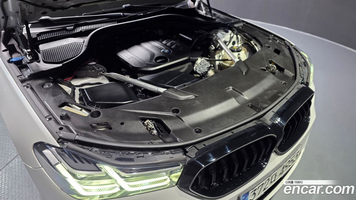 BMW Gran Turismo 2021