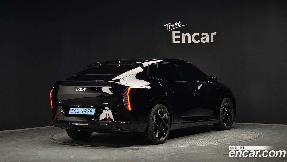 Kia EV4 2026