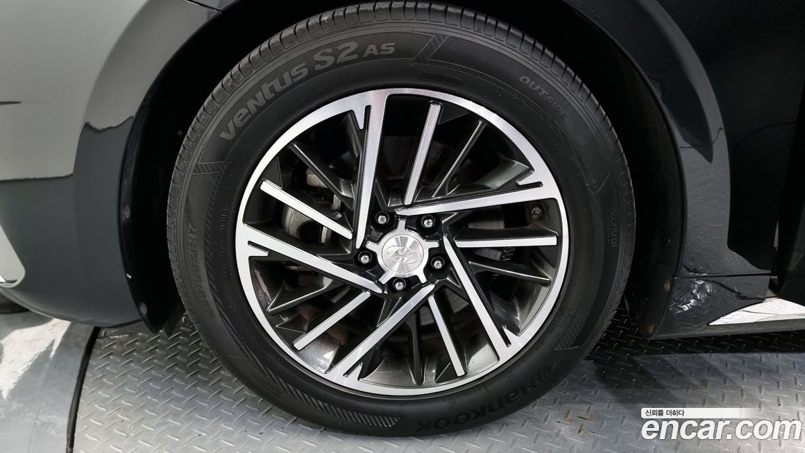 Hyundai Grandeur 2020