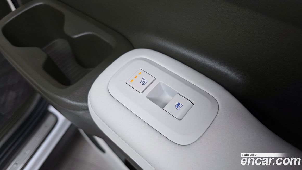 Hyundai Santafe 2025