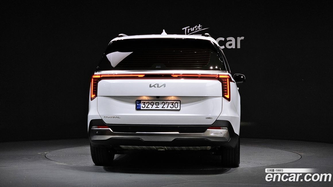 Kia Canival 2025