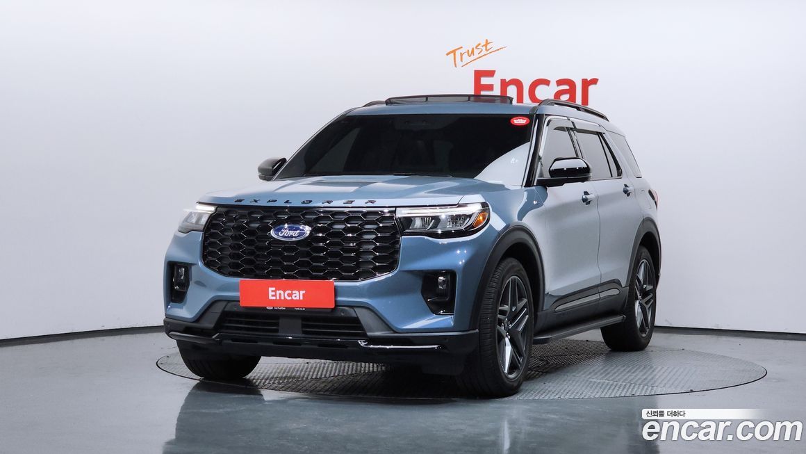 Ford Explorer 2025