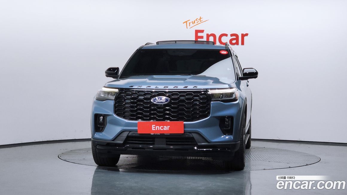 Ford Explorer 2025