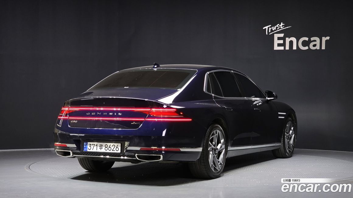 Genesis G90 2023