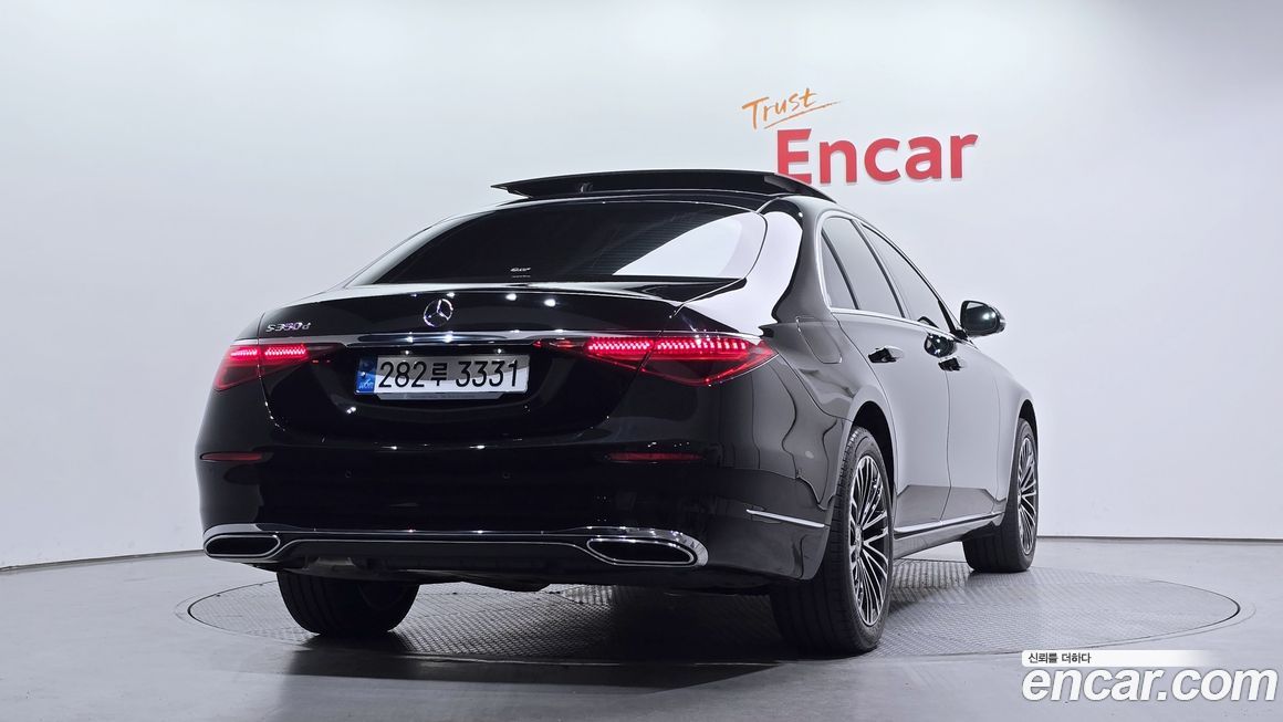 Mercedes-Benz S-Class 2022