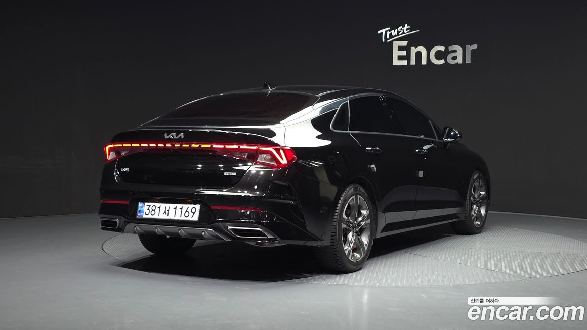 Kia K5 2023
