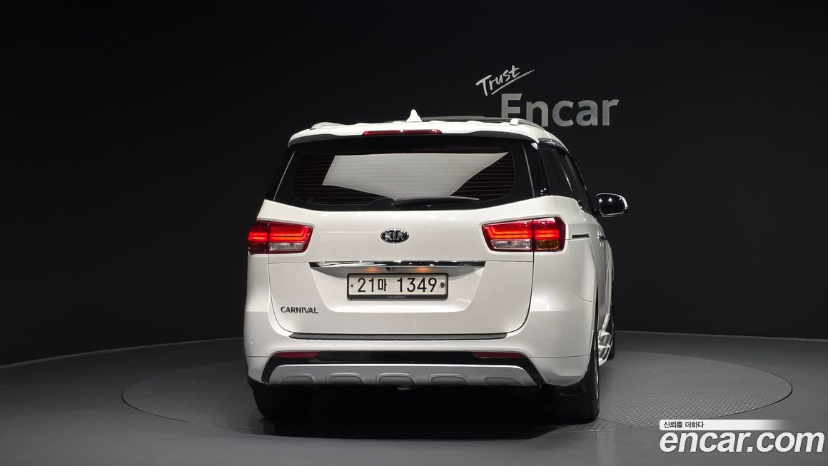Kia Canival 2017