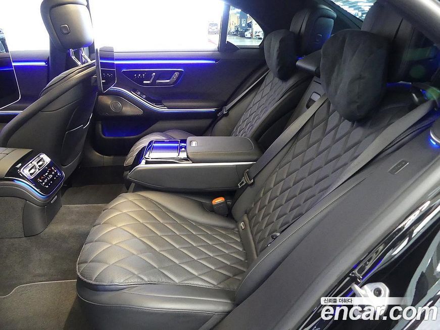 Mercedes-Benz S-Class 2022