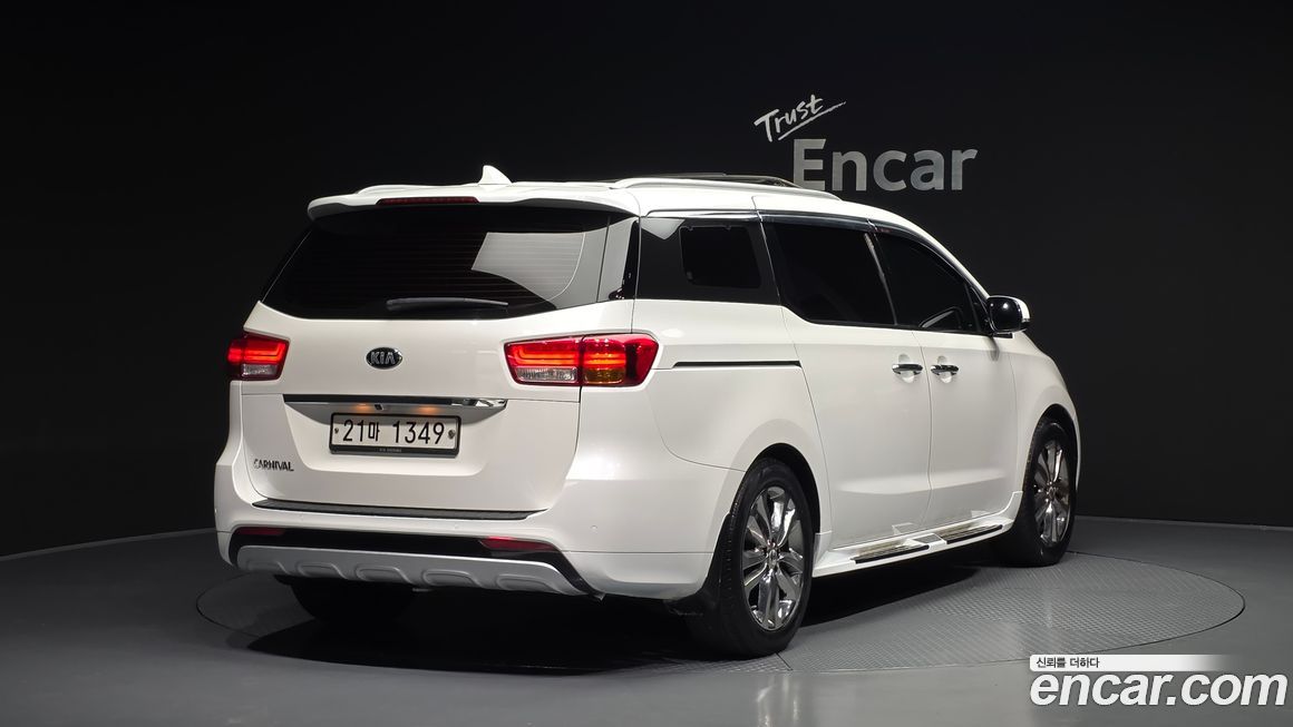 Kia Canival 2017