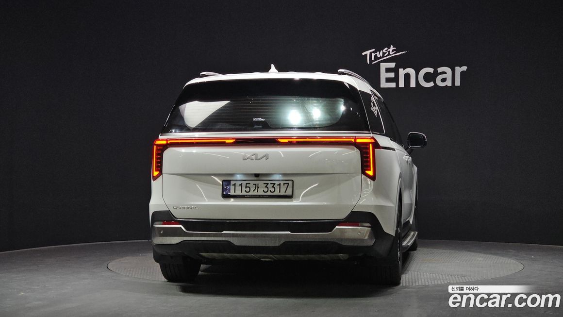 Kia Canival 2025