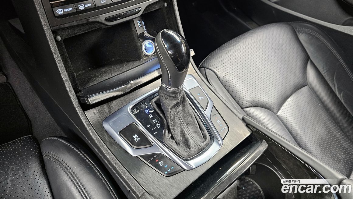 Hyundai Grandeur 2016