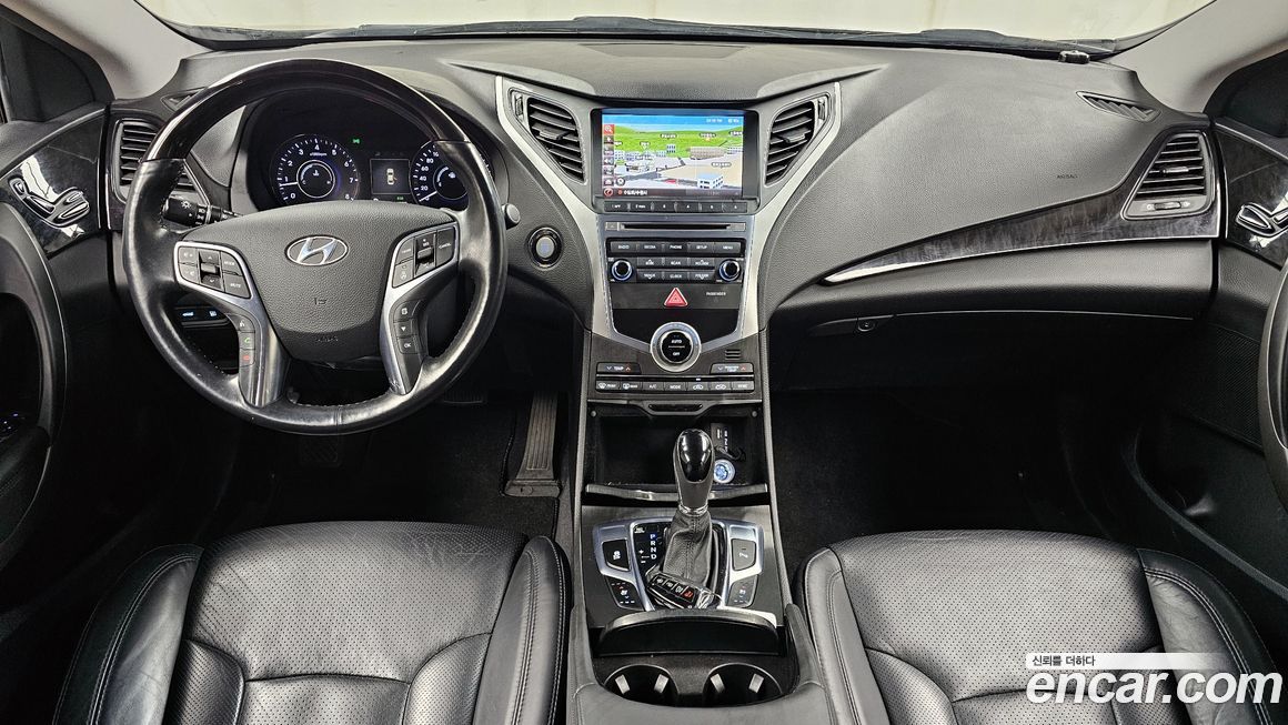 Hyundai Grandeur 2016