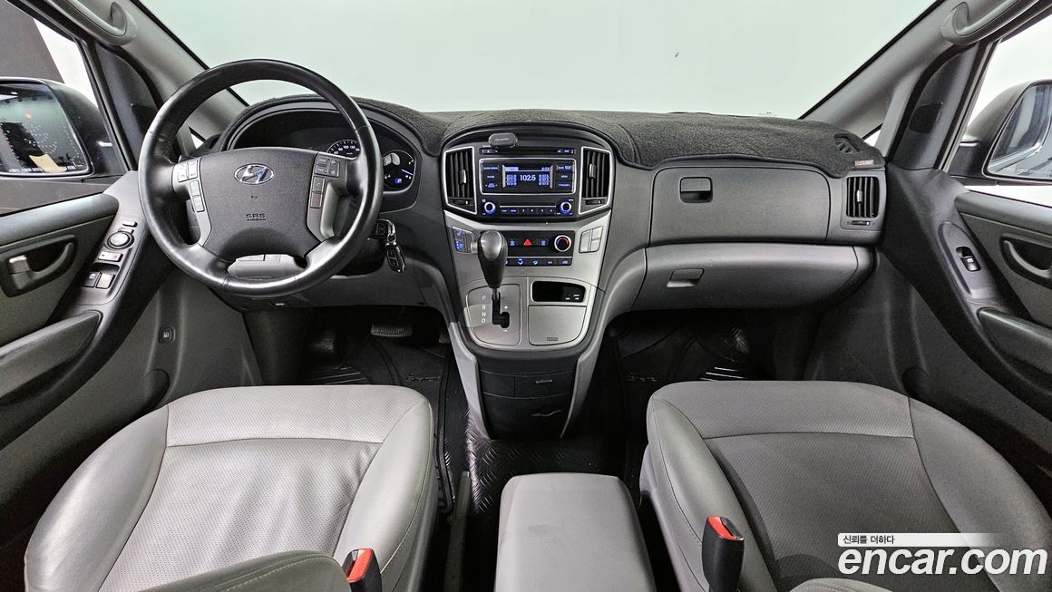 Hyundai Starex 2018