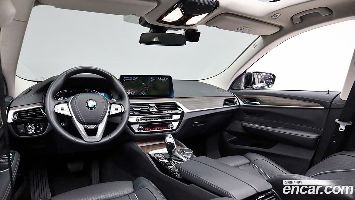 BMW Gran Turismo 2023