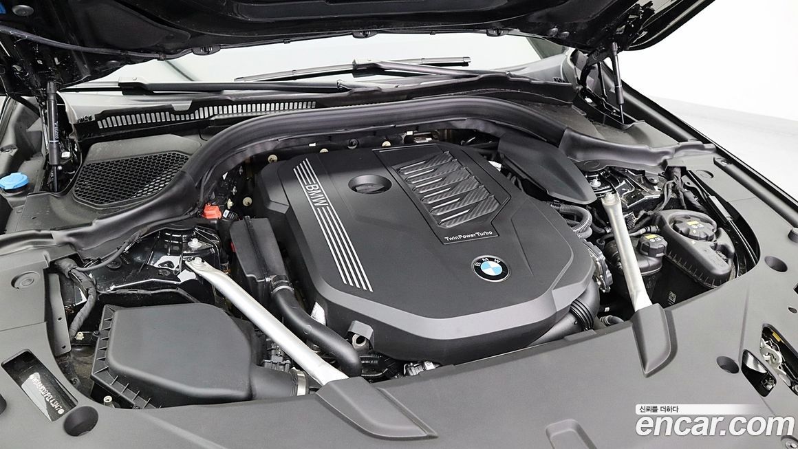 BMW Gran Turismo 2023