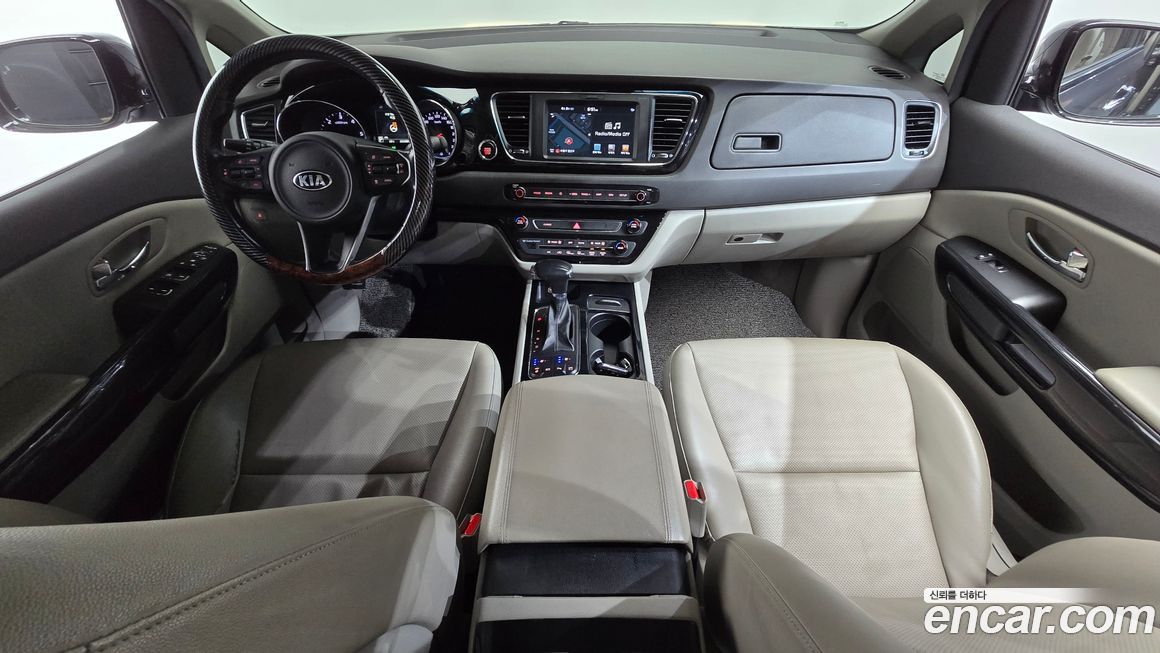 Kia Canival 2018