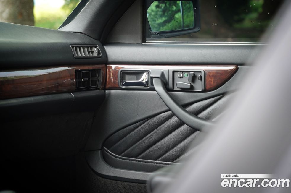 Mercedes-Benz SEL/SEC 1991