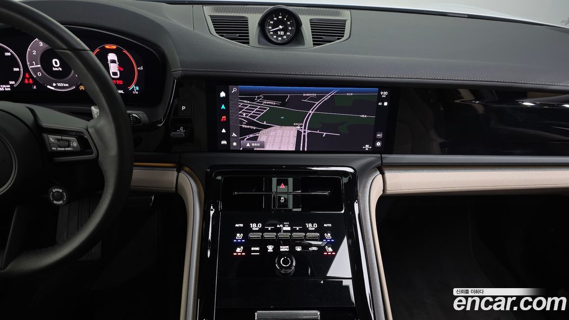 Porsche Panamera 2025