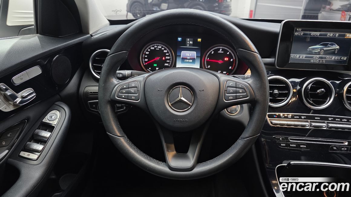 Mercedes-Benz C-Class 2017