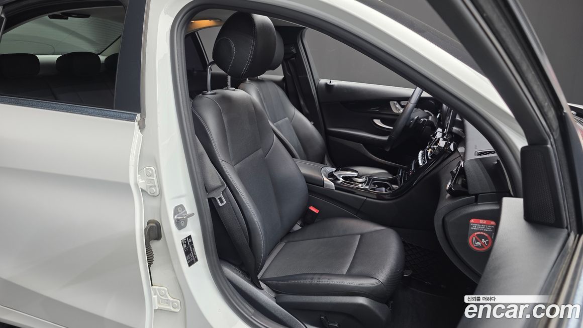 Mercedes-Benz C-Class 2017