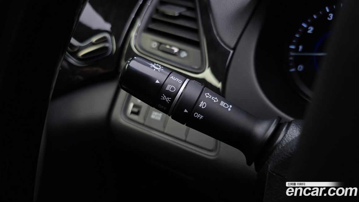 Hyundai Grandeur 2013