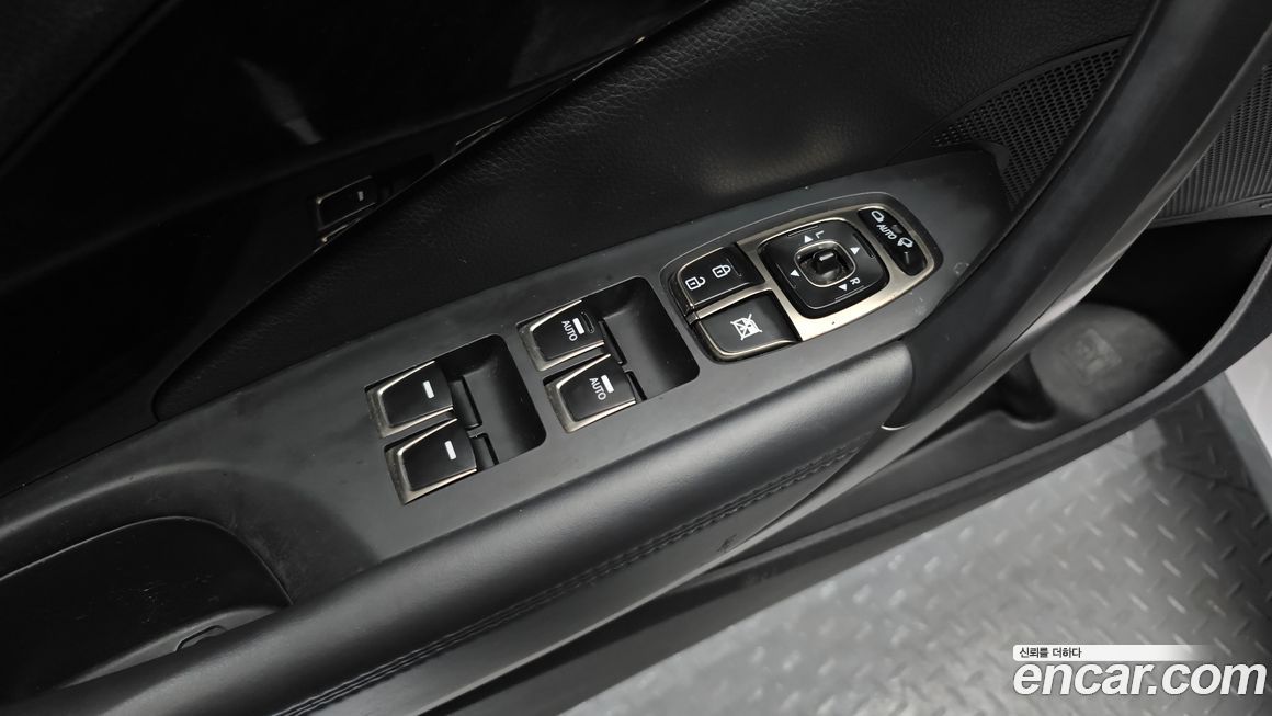 Hyundai Grandeur 2013