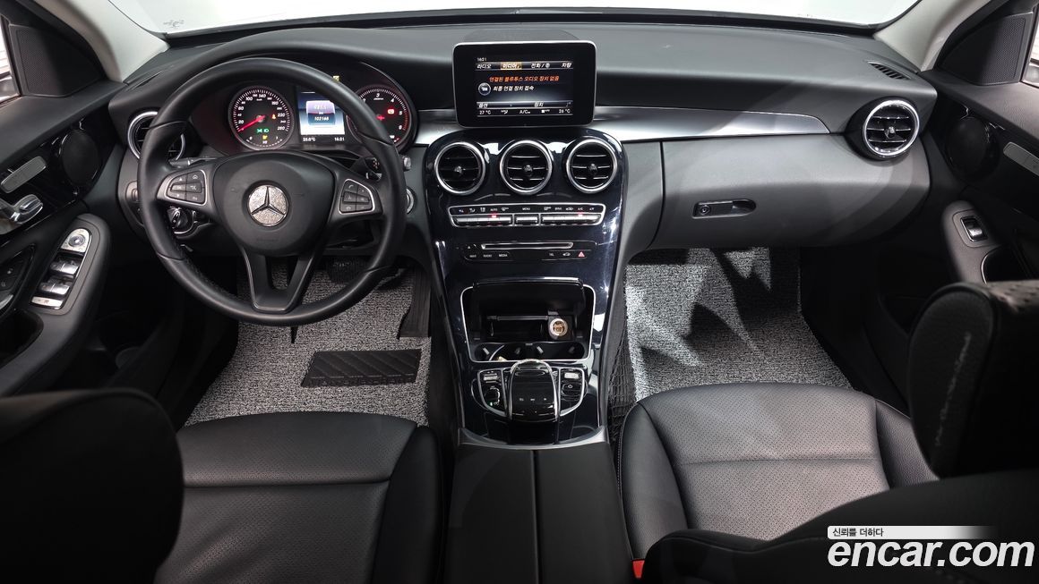 Mercedes-Benz C-Class 2017