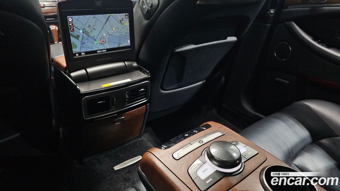 KG_Mobility_Ssangyong Chairman 2015