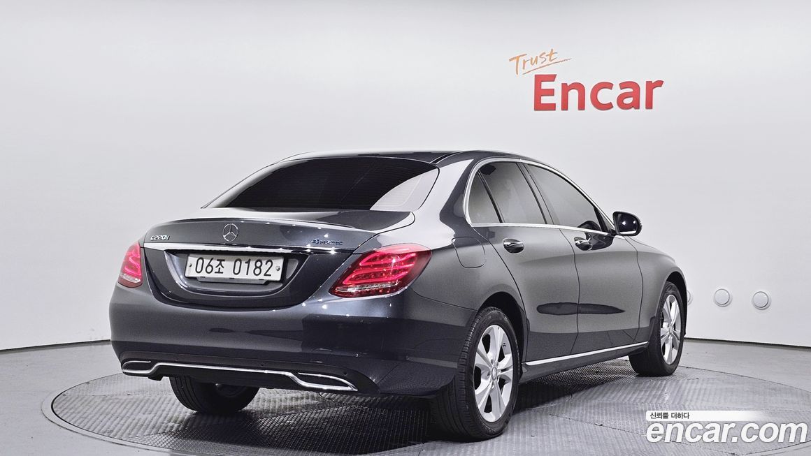 Mercedes-Benz C-Class 2016