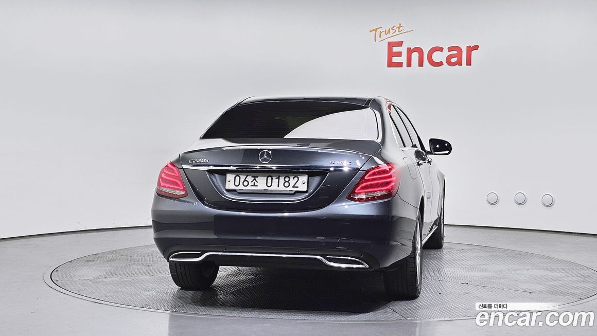Mercedes-Benz C-Class 2016